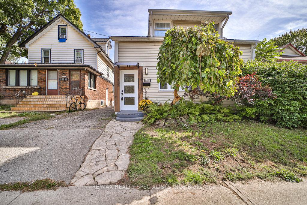 Front of 6068 Drummond Road