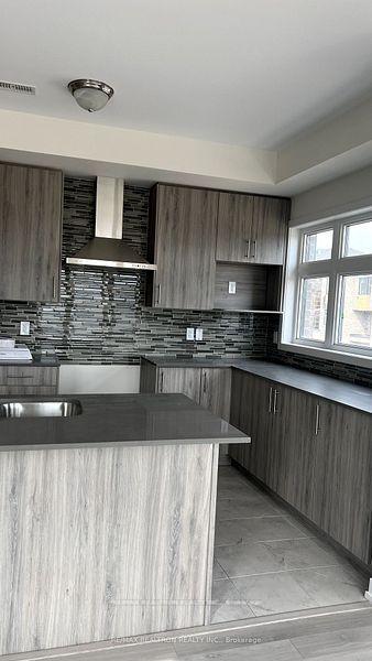 Photo 15 of 1560 Moonseed Place, Milton, Cobban — HOMEH