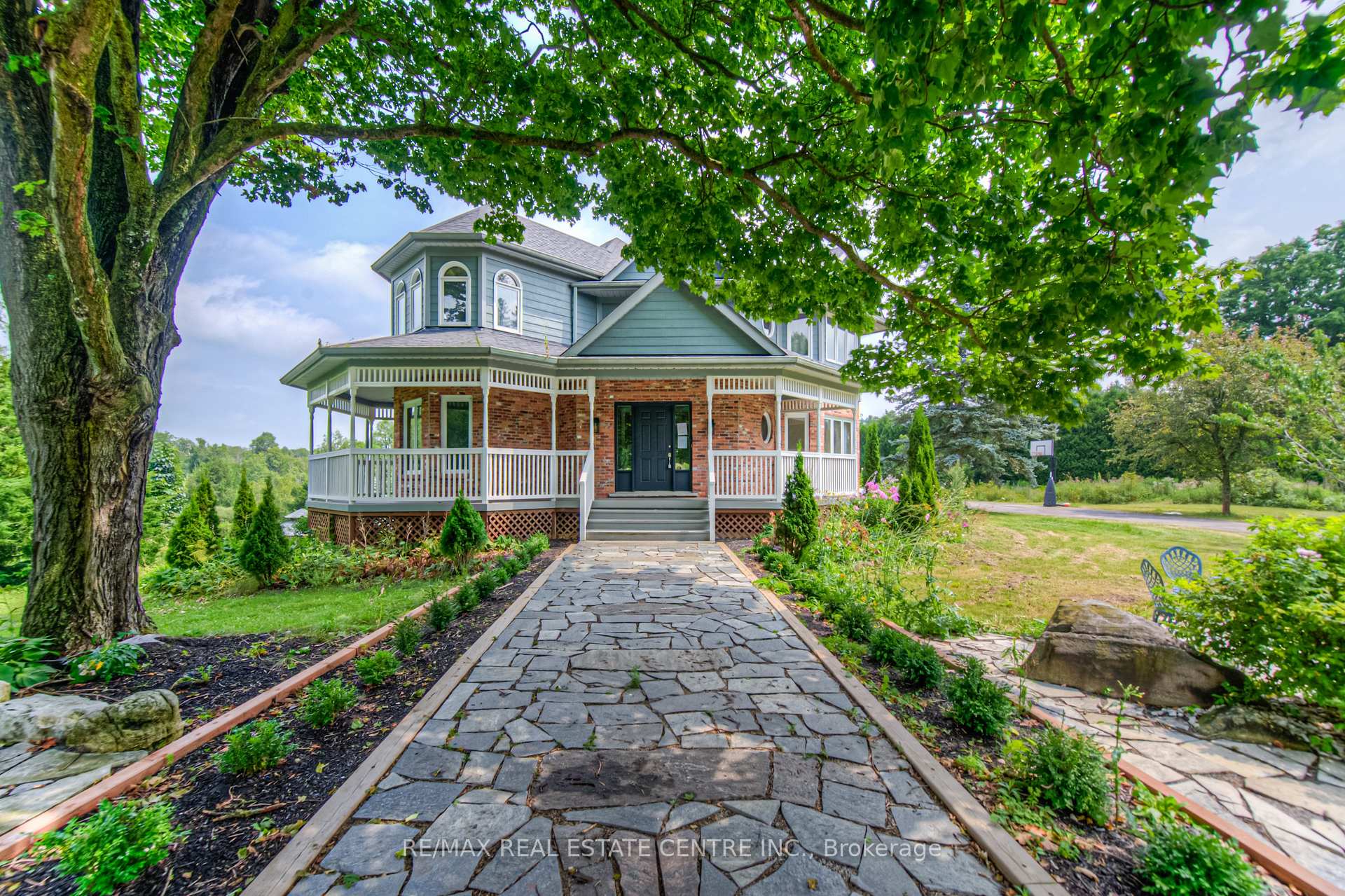 Photo 5 of 13215 Guelph Line, Milton, Rural Milton West — HOMEH