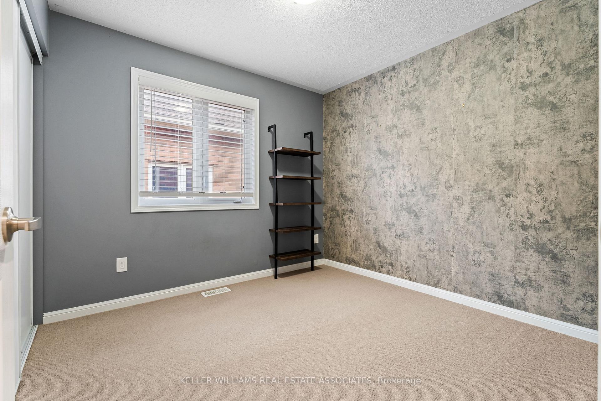 Photo 20 of 961 Mctrach Crescent, Milton, Harrison — HOMEH