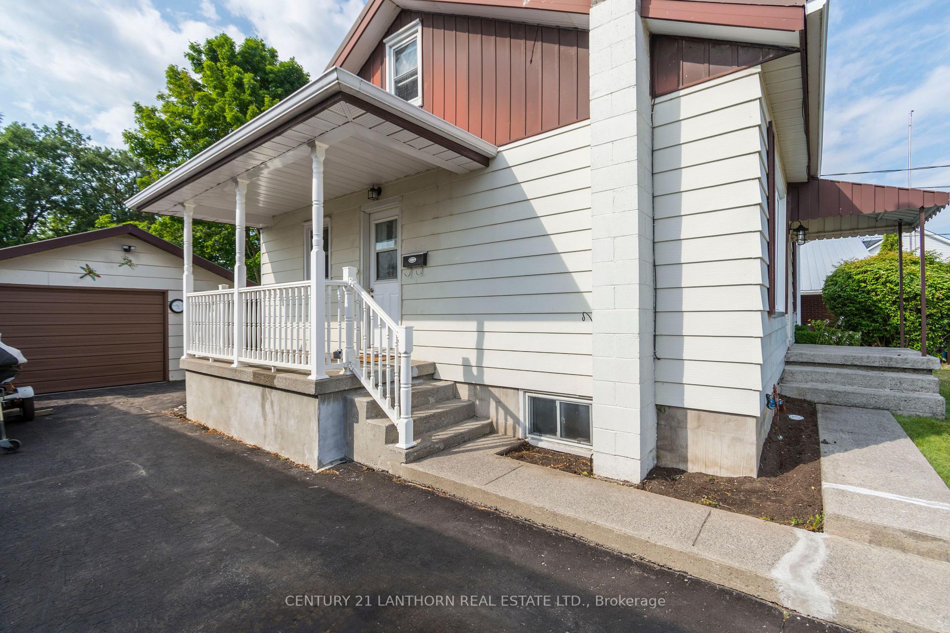 Photo 4 of 27 Pringle Drive, Belleville, Belleville Ward — HOMEH
