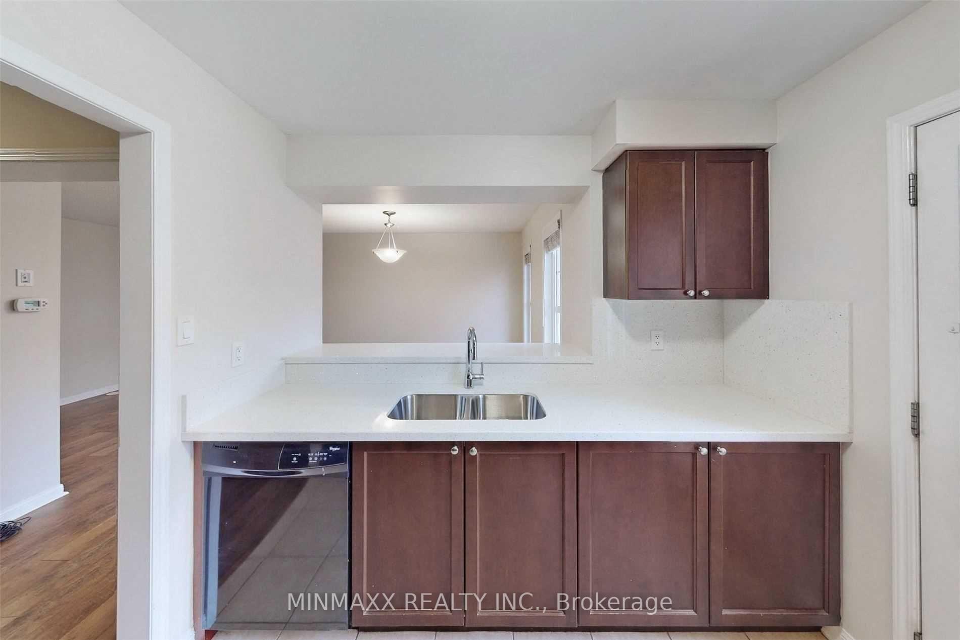 Photo 14 of 932 Nadalin Heights, Milton, Willmott — HOMEH
