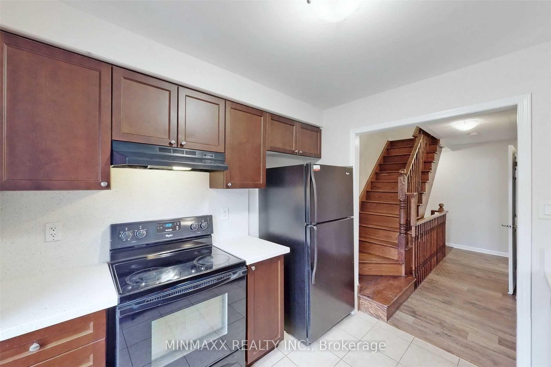 Photo 16 of 932 Nadalin Heights, Milton, Willmott — HOMEH