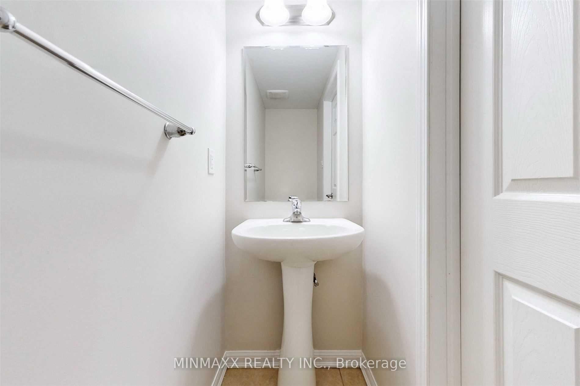 Photo 17 of 932 Nadalin Heights, Milton, Willmott — HOMEH