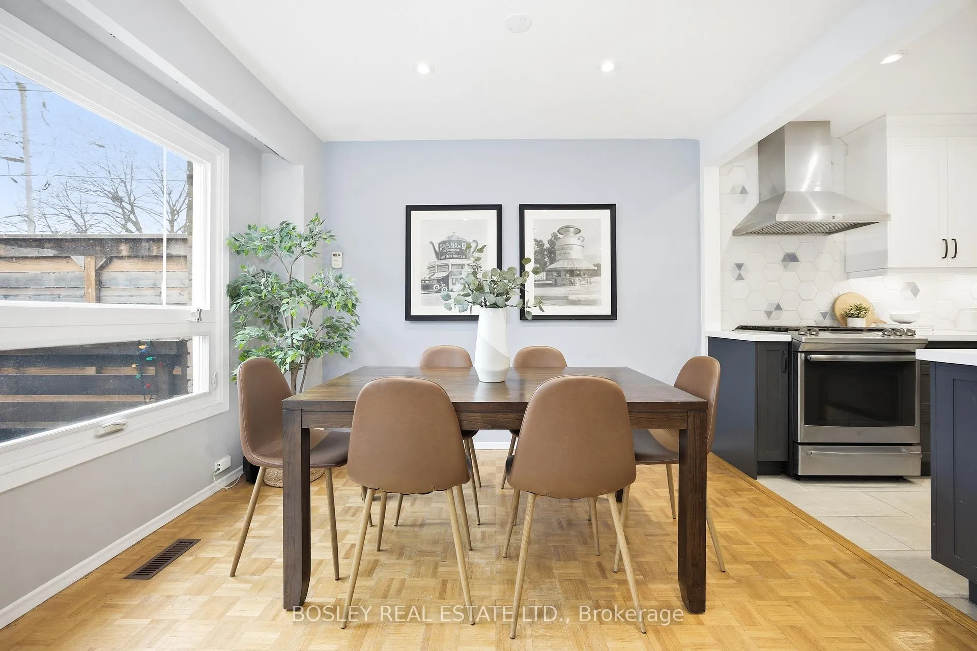Photo 4 of 2807 St Clair Avenue E, Toronto, O'Connor-Parkview — HOMEH