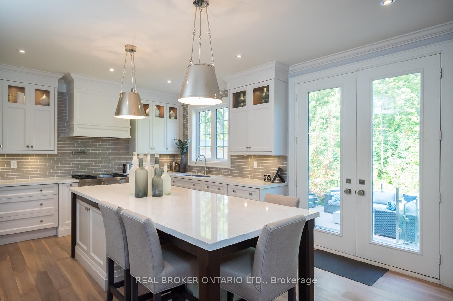 Photo 6 of 304 Mcgibbon Drive, Milton, Clarke — HOMEH