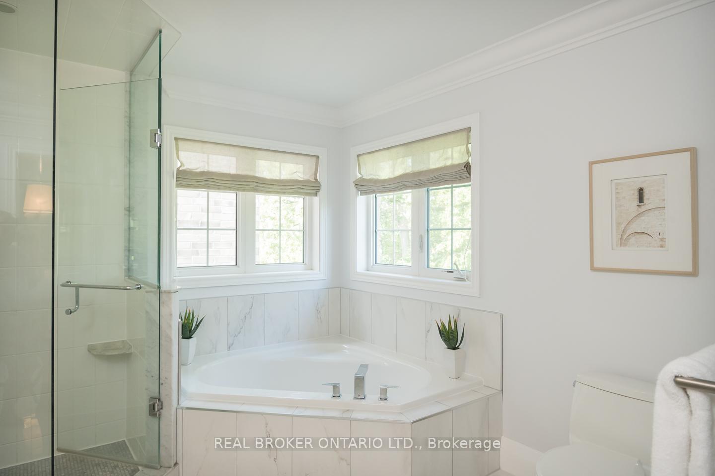 Photo 35 of 304 Mcgibbon Drive, Milton, Clarke — HOMEH