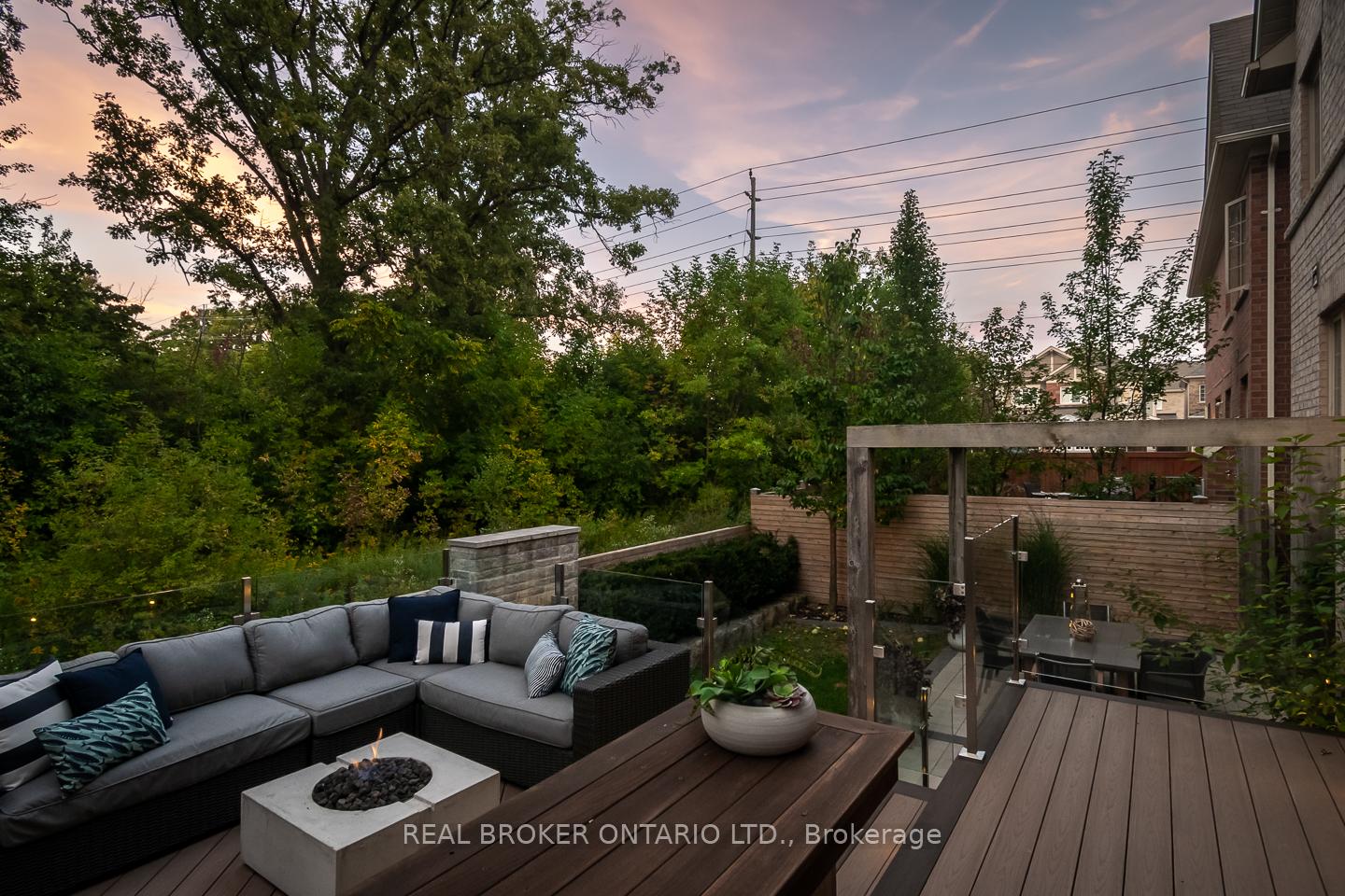Photo 38 of 304 Mcgibbon Drive, Milton, Clarke — HOMEH