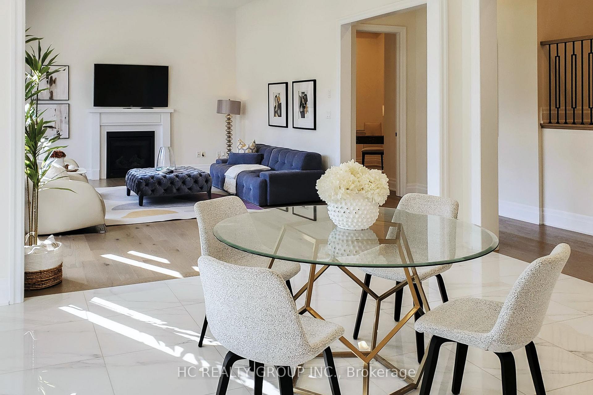 Photo 9 of 356 Touch Gold Crescent, Aurora, Bayview Southeast — HOMEH