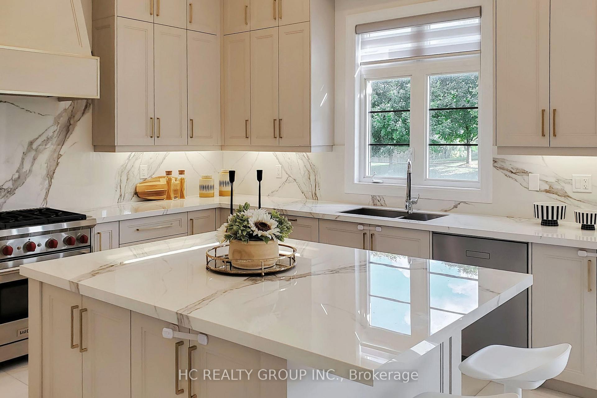 Photo 18 of 356 Touch Gold Crescent, Aurora, Bayview Southeast — HOMEH