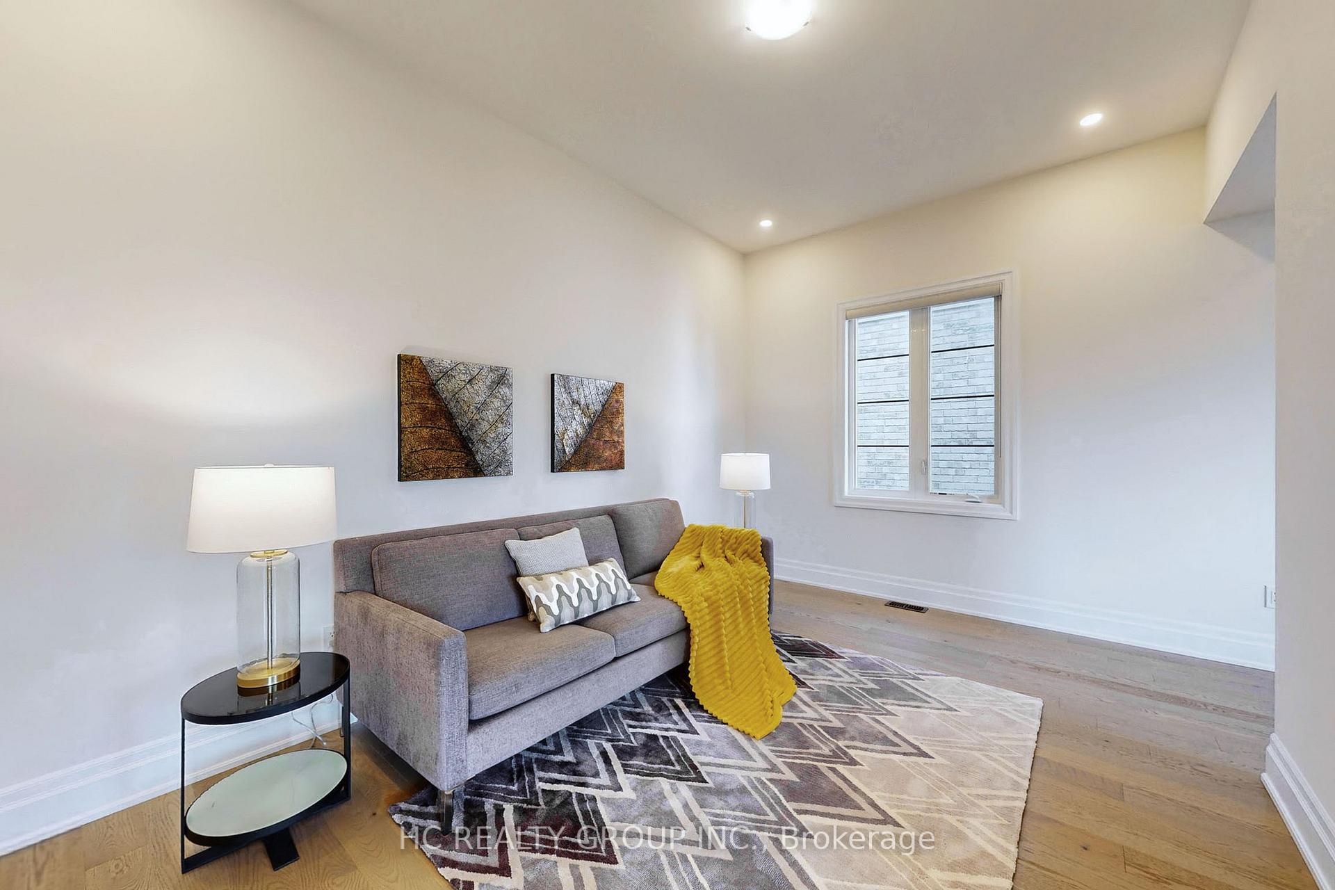 Photo 30 of 356 Touch Gold Crescent, Aurora, Bayview Southeast — HOMEH