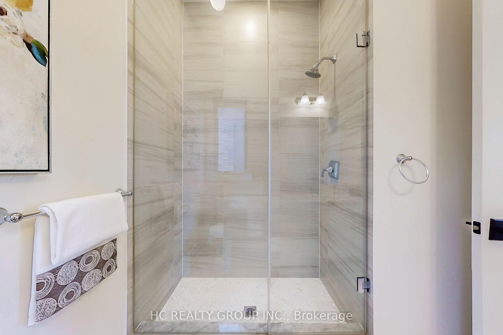Photo 40 of 356 Touch Gold Crescent, Aurora, Bayview Southeast — HOMEH
