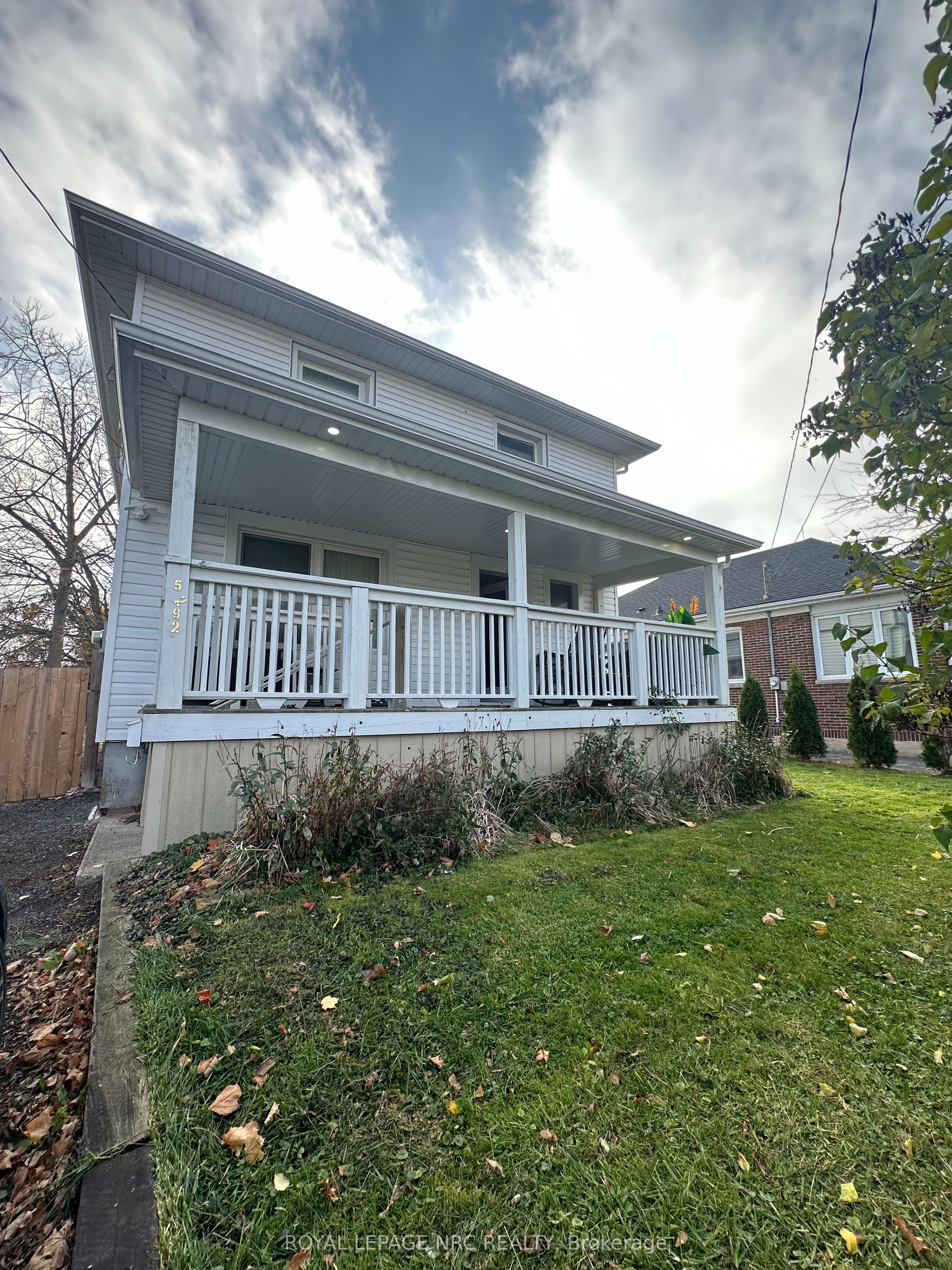 Front of 5292 Bridge Street