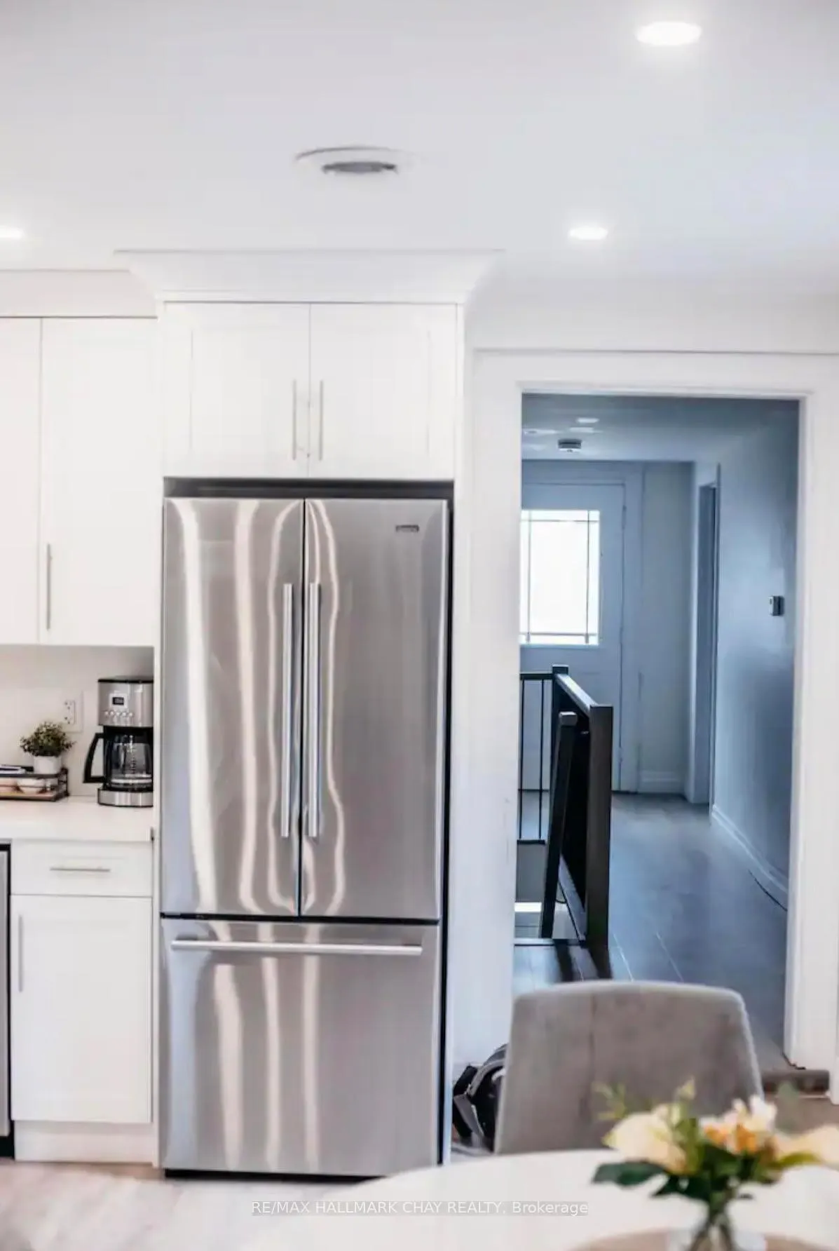 Photo 5 of Unit Upper, 118 Mulcaster Street, Barrie, Codrington — HOMEH
