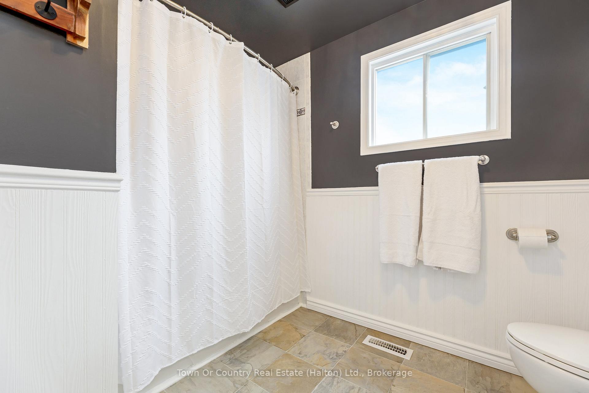Photo 20 of 582 Holly Avenue, Milton, Timberlea — HOMEH