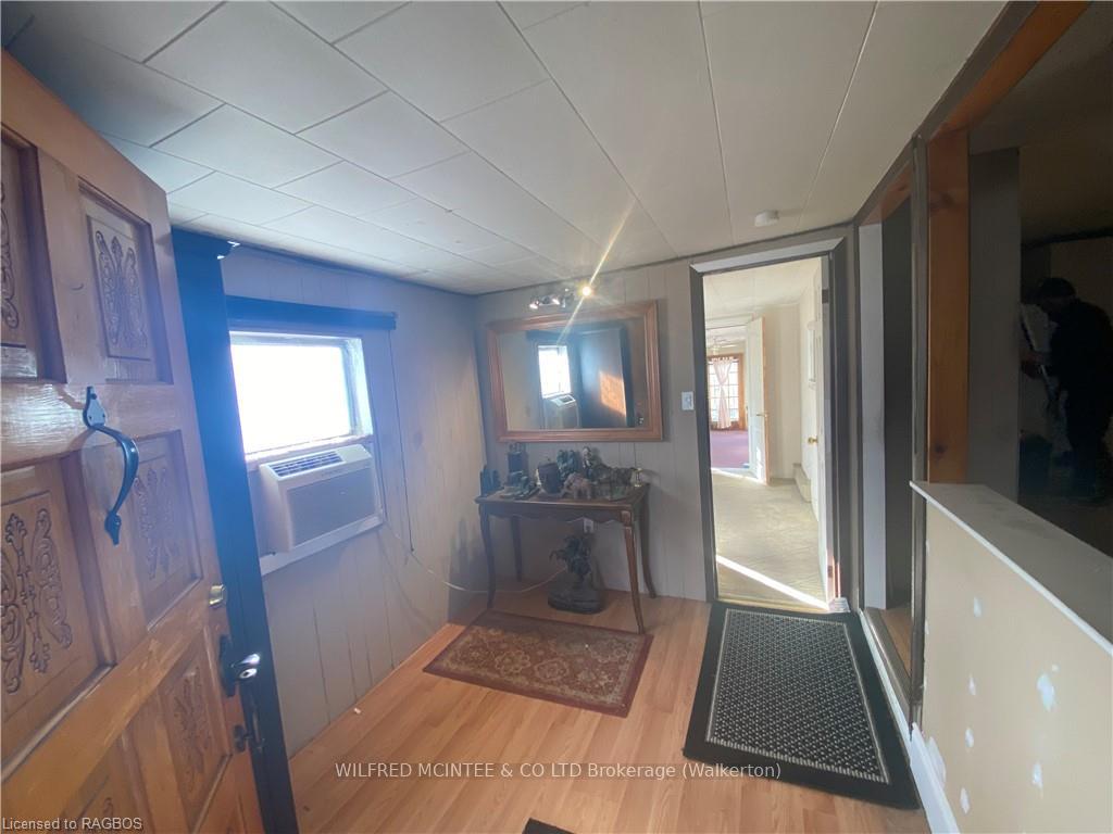 Photo 10 of 23 Bluejay Court, Brockton — HOMEH
