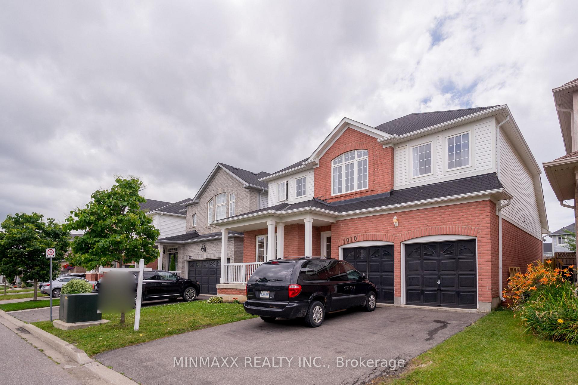 Photo 3 of Unit Basemnt, 1010 Holdsworth Crescent, Milton, Coates — HOMEH