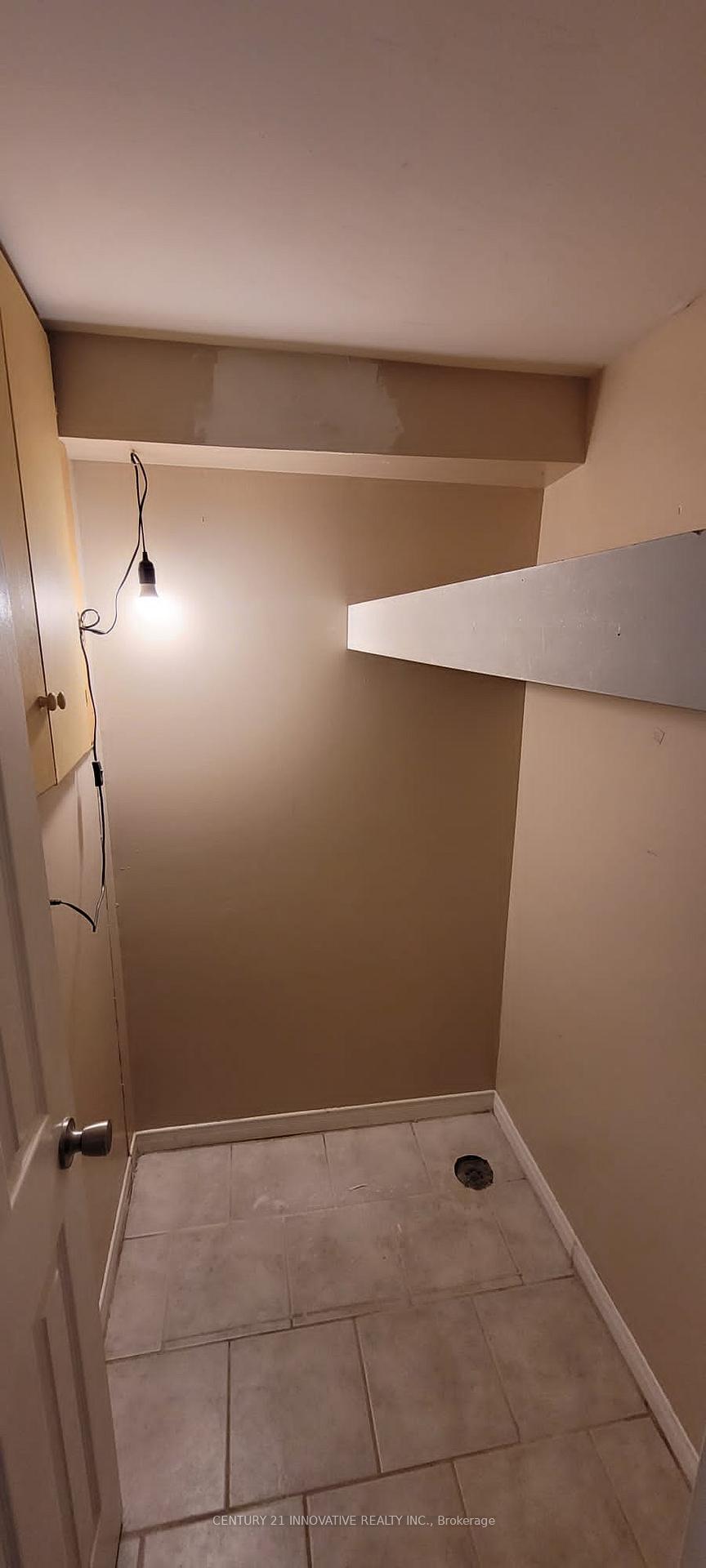 Photo 5 of Unit Bmst, 87 Ravenscroft Road, Ajax, Central — HOMEH