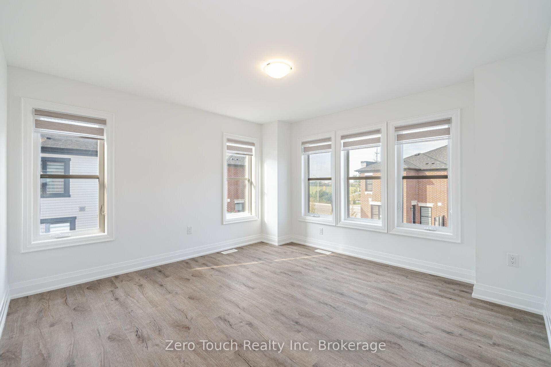 Photo 5 of Unit 14, 980 Logan Drive E, Milton, Cobban — HOMEH