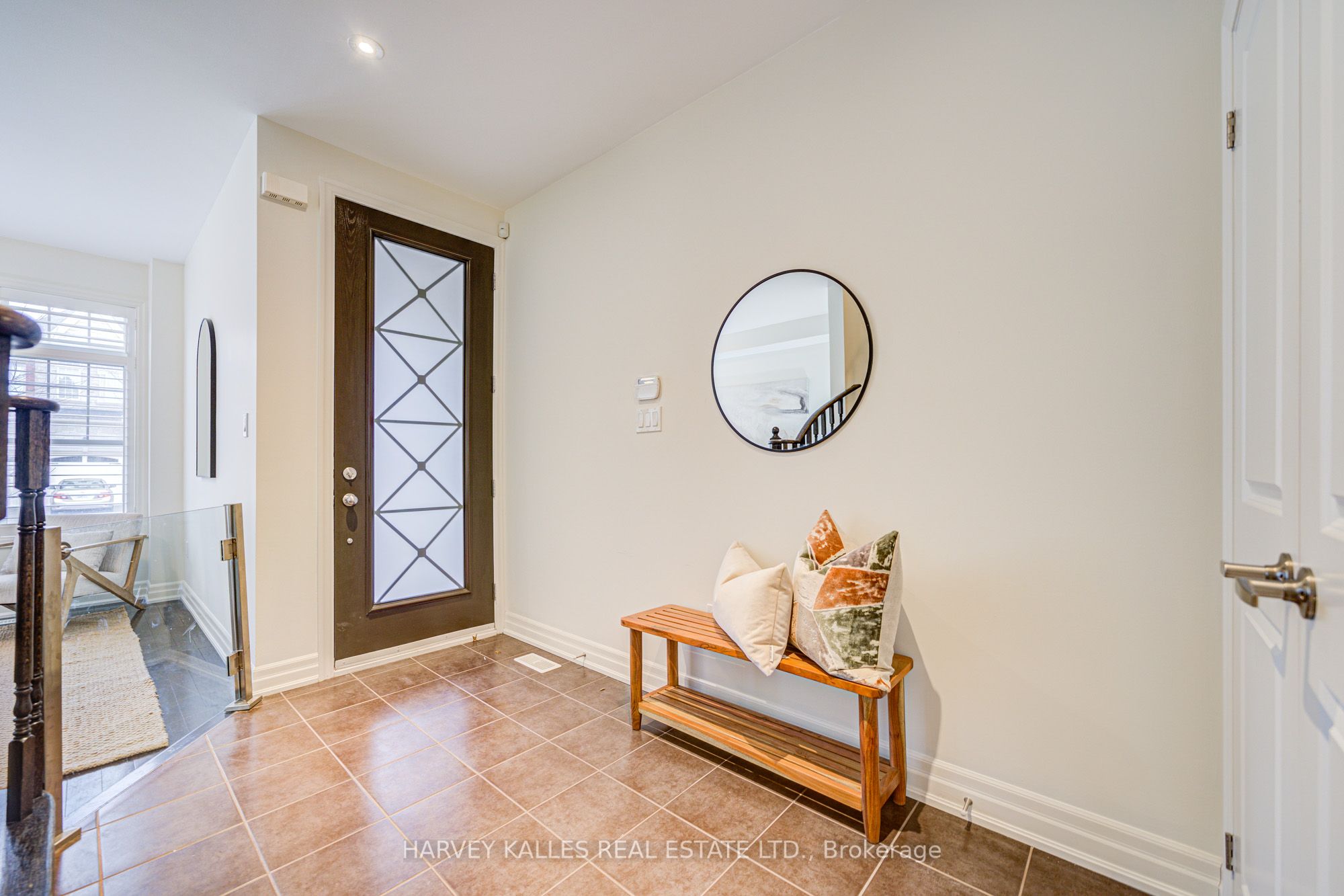 Photo 53 of 20 Claudview Street, King, King City — HOMEH