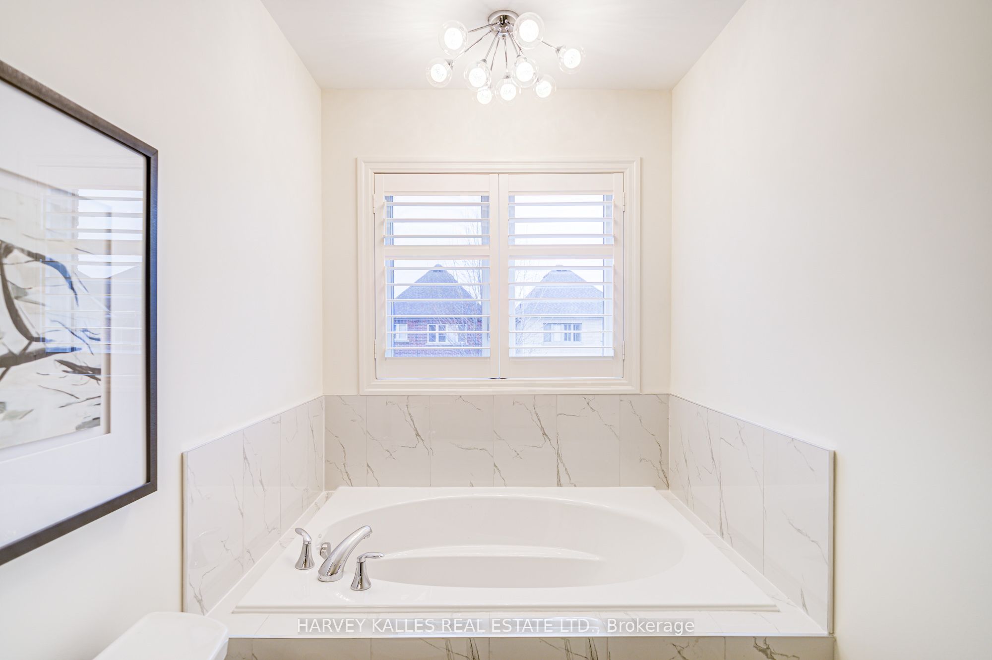 Photo 94 of 20 Claudview Street, King, King City — HOMEH