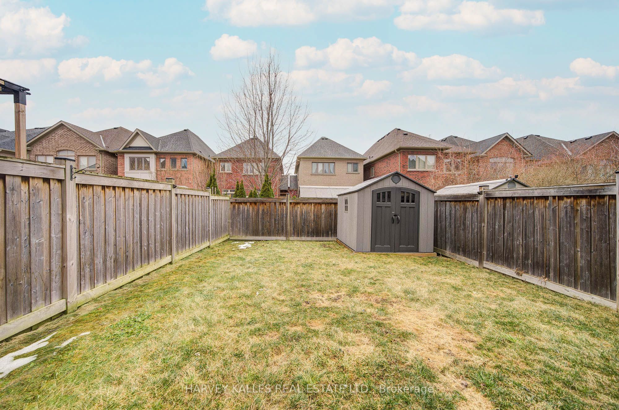 Photo 97 of 20 Claudview Street, King, King City — HOMEH