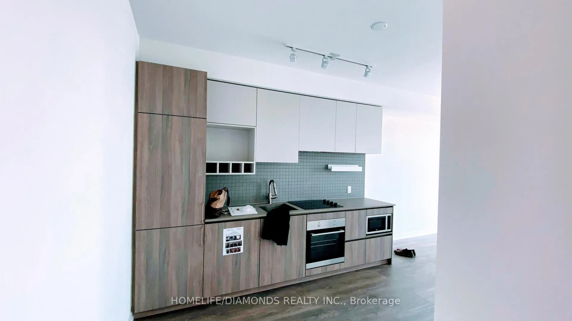 Photo 8 of Unit 1711, 950 Portage Parkway, Vaughan, Vaughan Corporate Centre — HOMEH