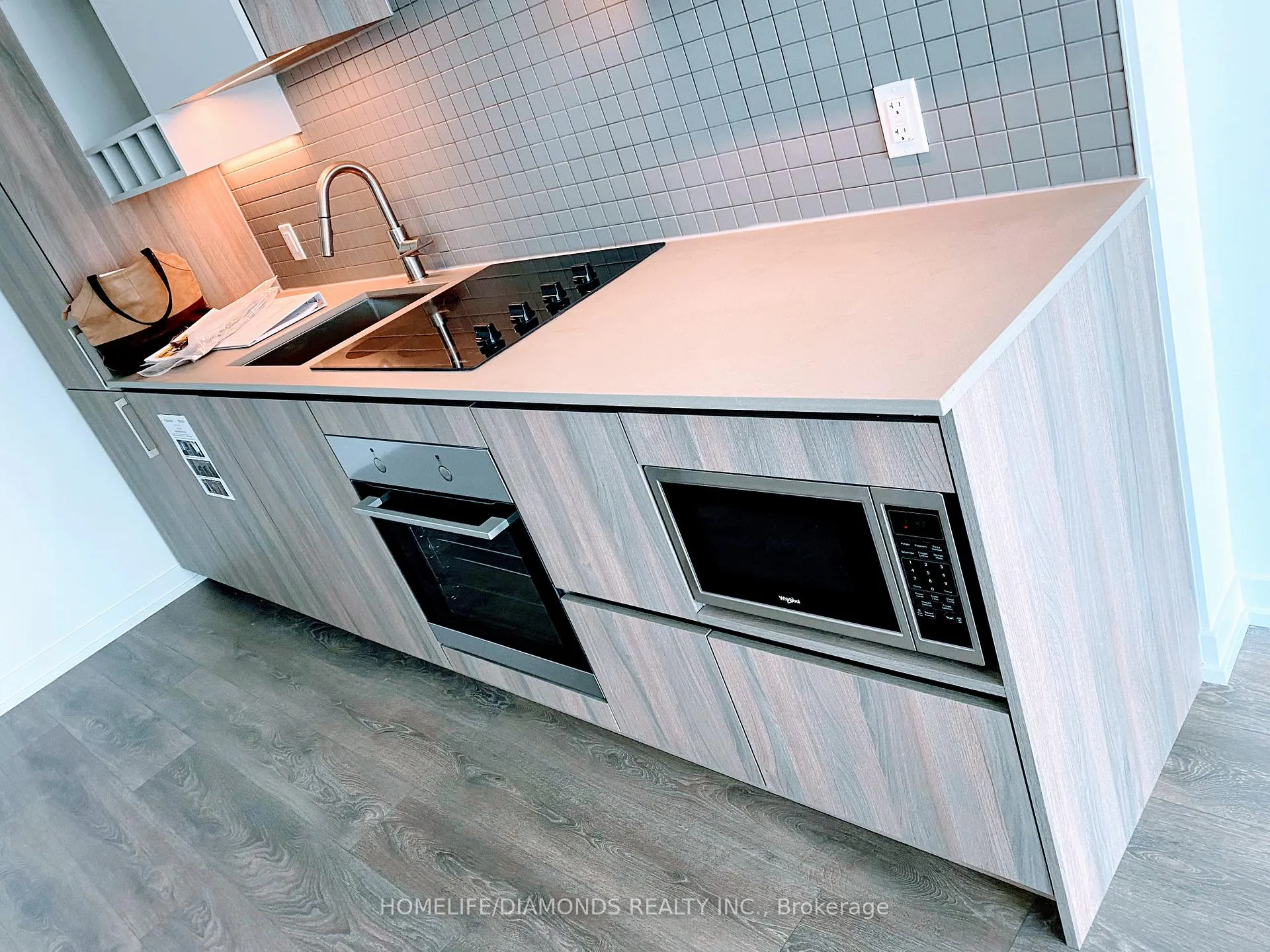Photo 13 of Unit 1711, 950 Portage Parkway, Vaughan, Vaughan Corporate Centre — HOMEH