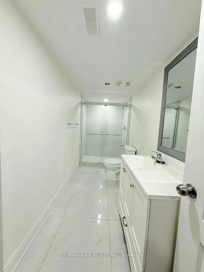 Photo 6 of Unit (Basement), 42 Kalmia Road, Brampton, Credit Valley — HOMEH