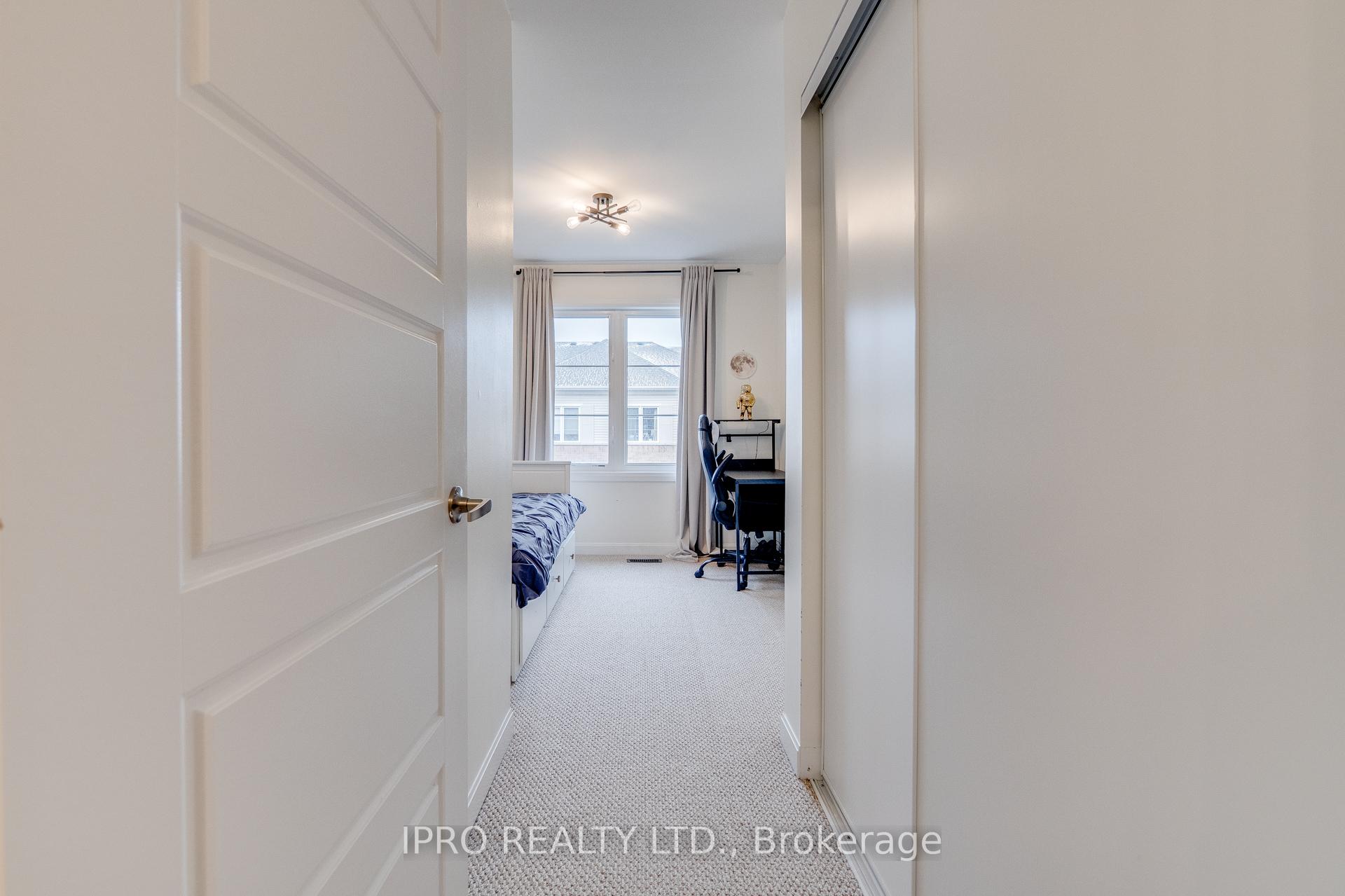 Photo 33 of Unit 88, 165 Hampshire Way, Milton, Dempsey — HOMEH