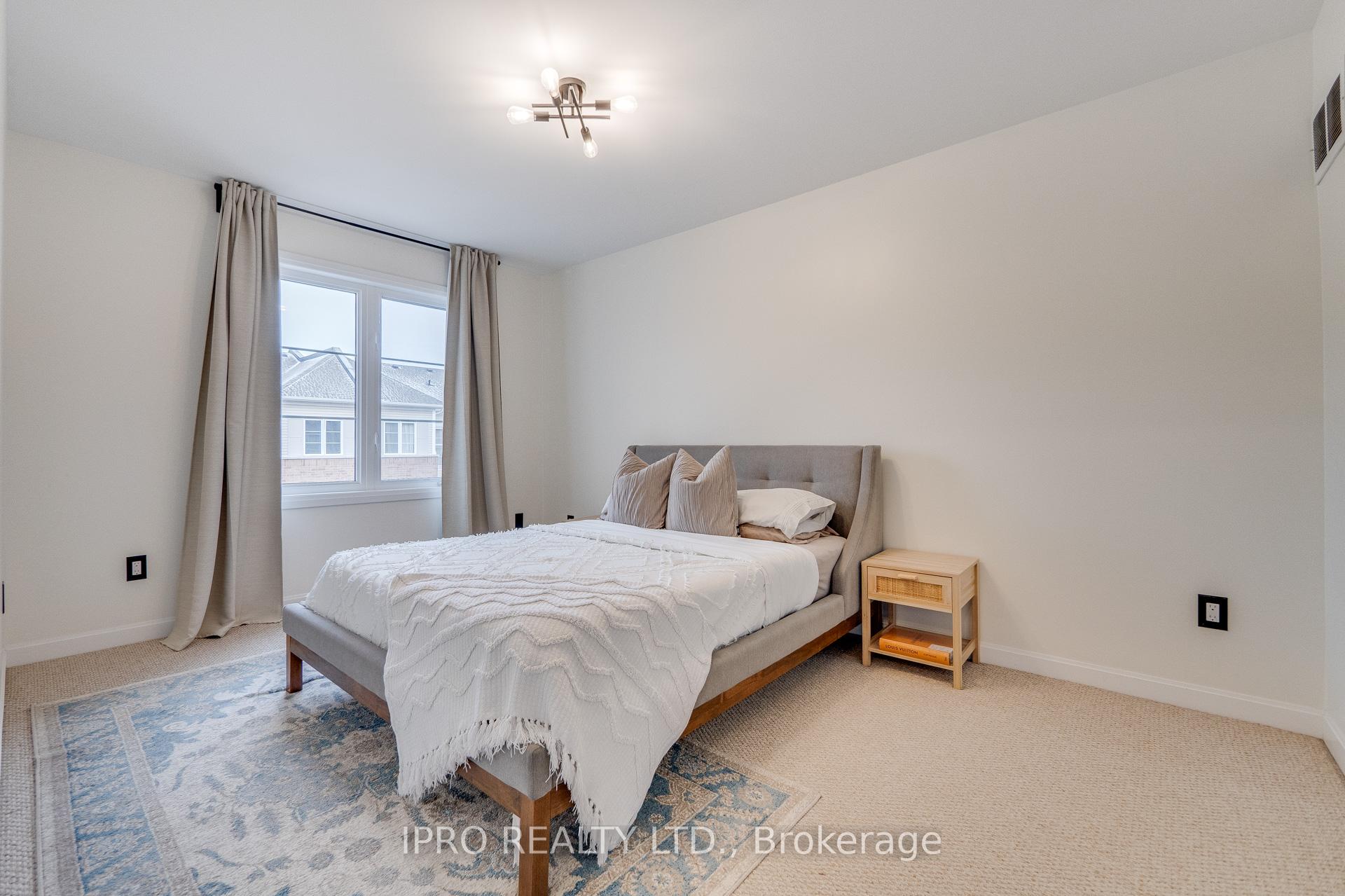 Photo 37 of Unit 88, 165 Hampshire Way, Milton, Dempsey — HOMEH