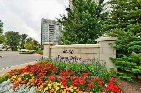 Photo 1 of Unit 108, 50 Disera Drive, Vaughan, Beverley Glen — HOMEH