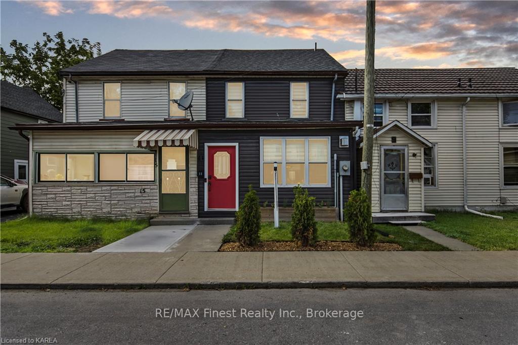 Photo 17 of 11 Raglan Road, Kingston, East of Sir John A. Blvd — HOMEH