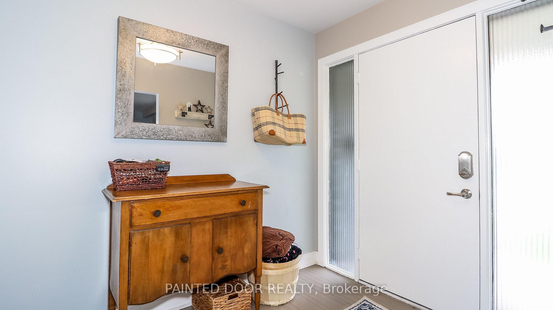 Photo 2 of 14 Steel Street, Barrie, Grove East — HOMEH
