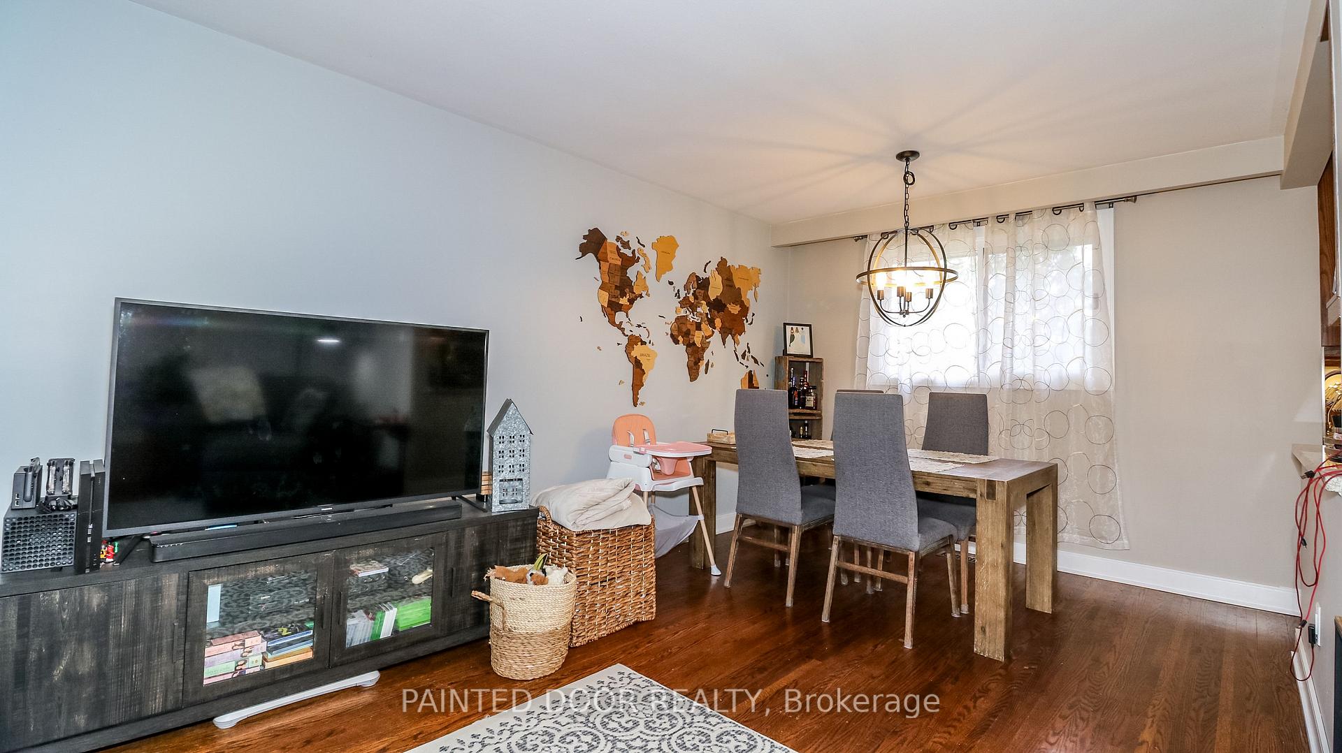 Photo 5 of 14 Steel Street, Barrie, Grove East — HOMEH