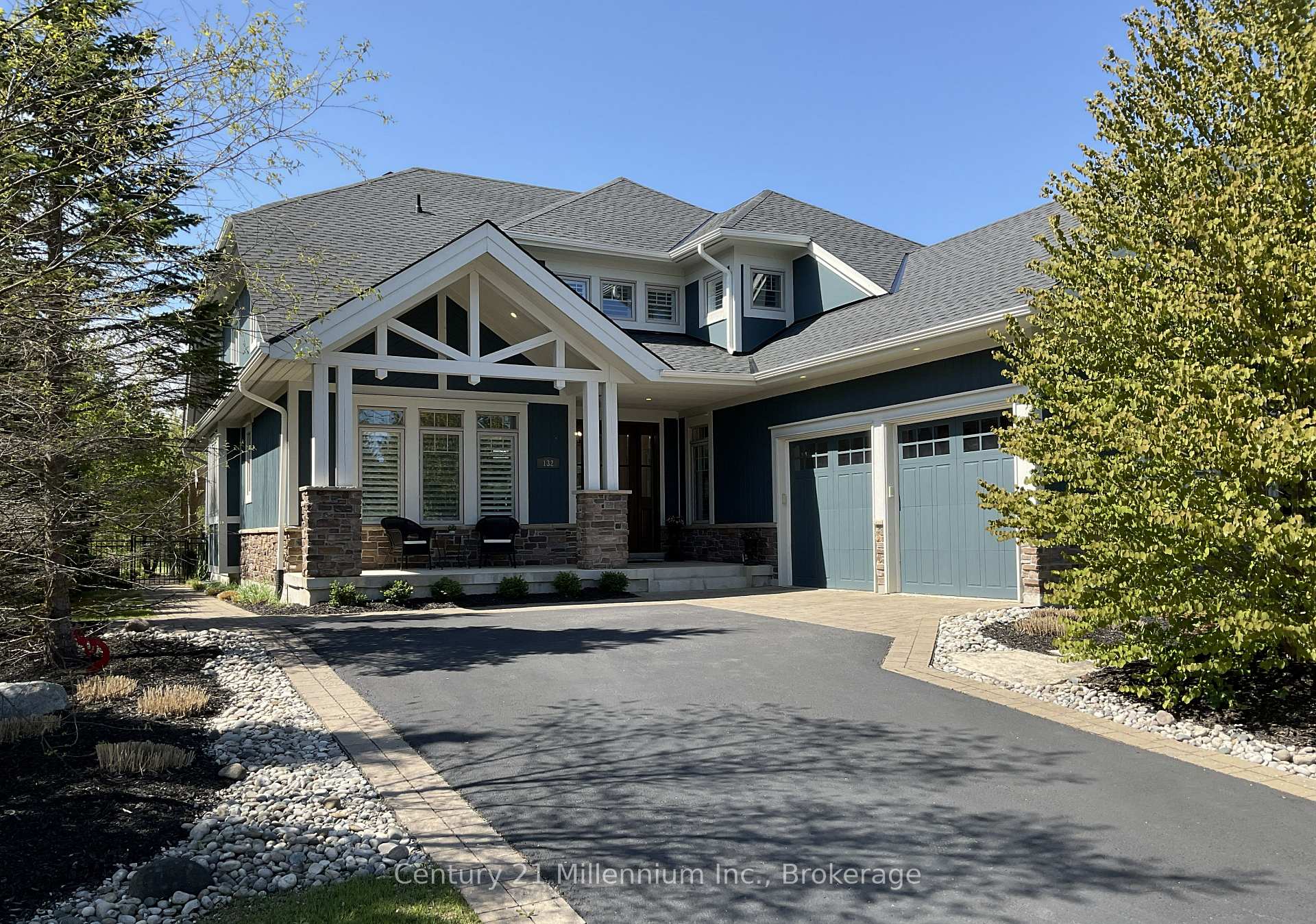 Photo 1 of 132 Rankin's Crescent, Blue Mountains — HOMEH