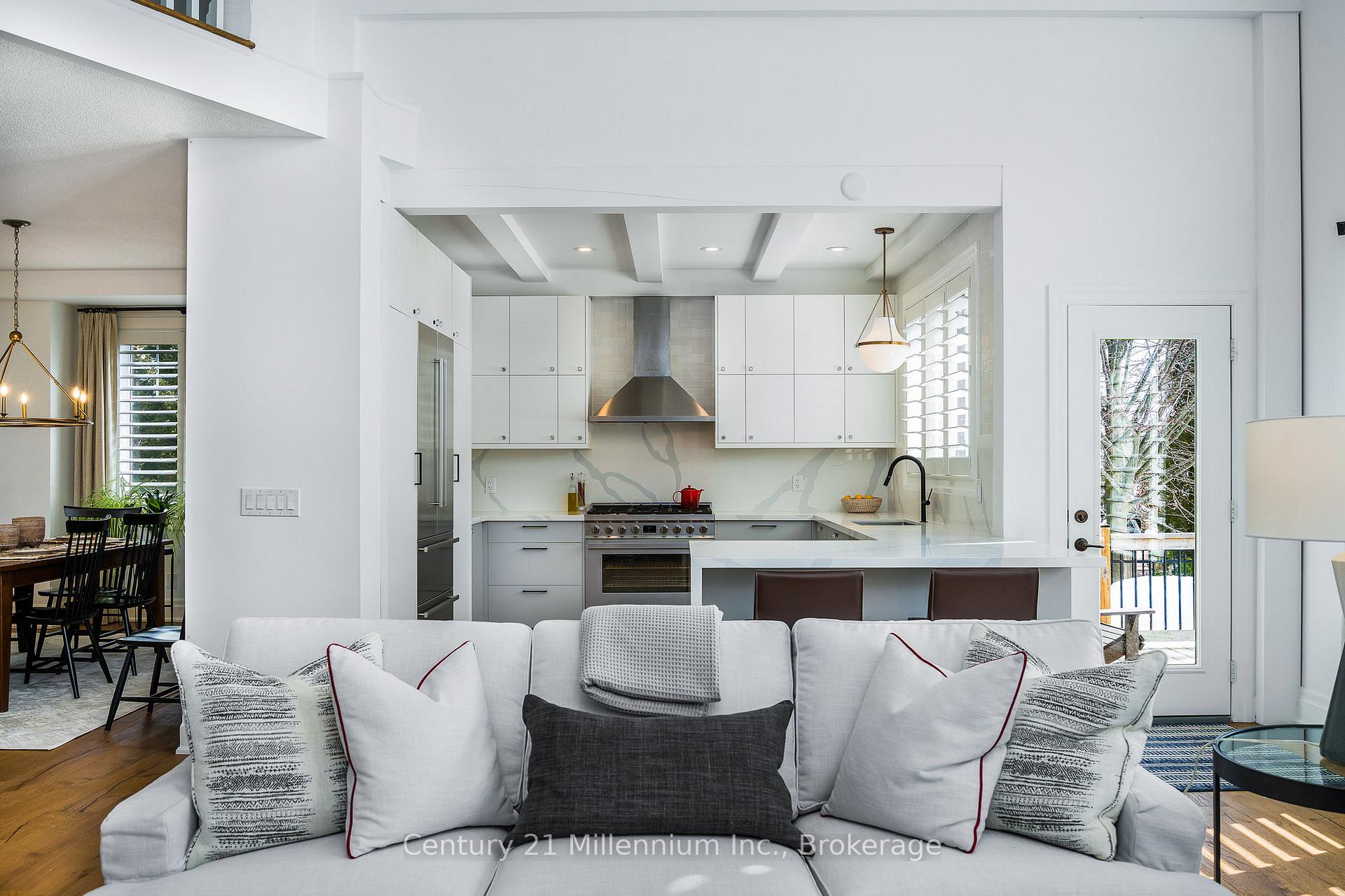 Photo 6 of 132 Rankin's Crescent, Blue Mountains — HOMEH