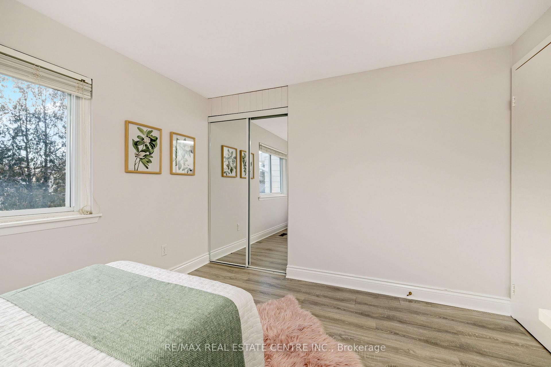 Photo 24 of 738 Briar Crescent, Milton, Dorset Park — HOMEH