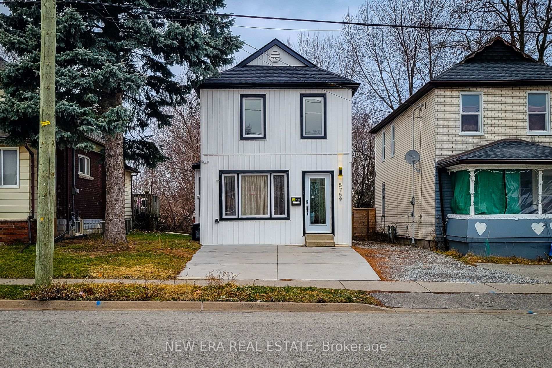 Front of 5759 Robinson Street