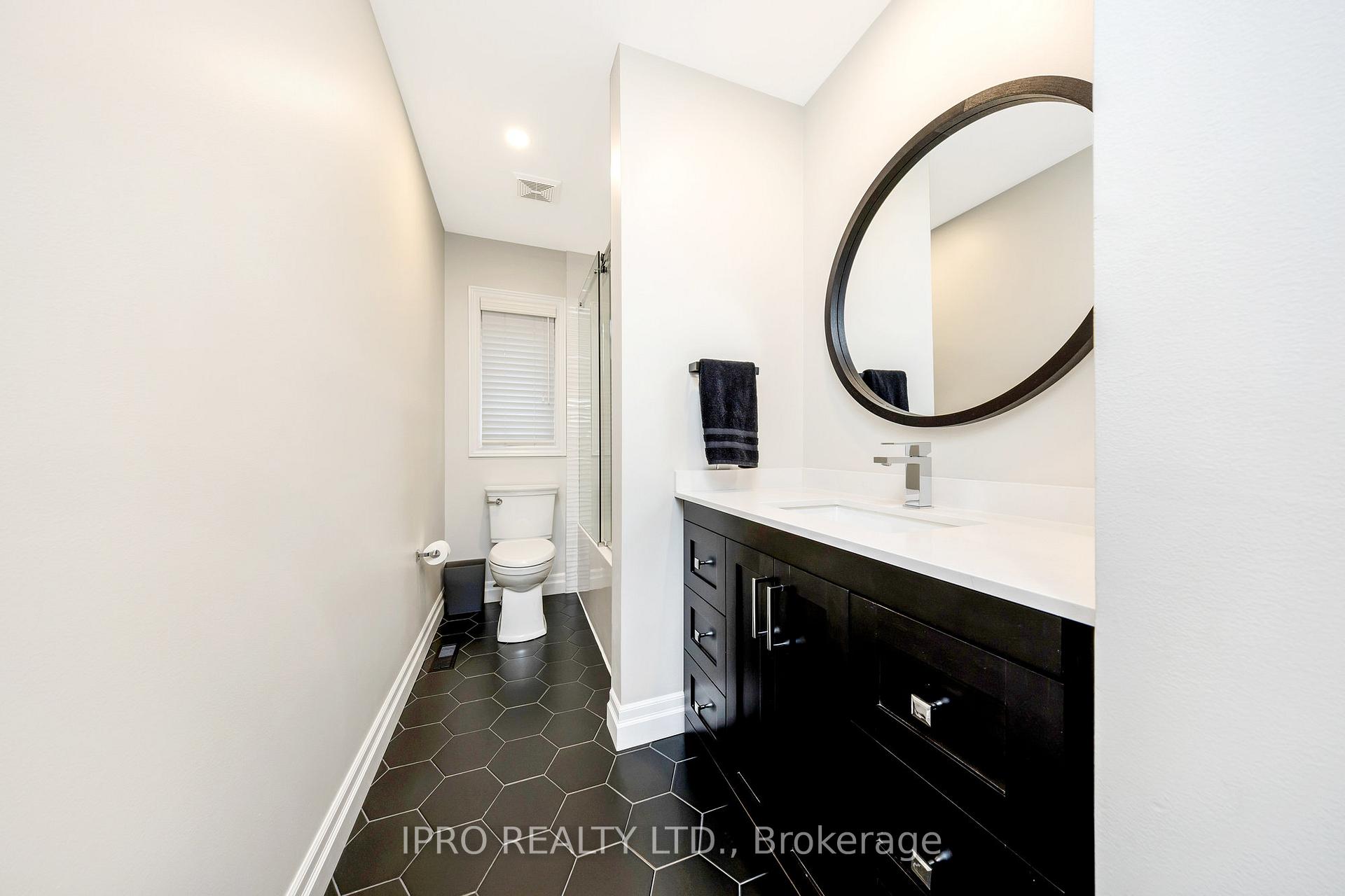 Photo 24 of 537 Grant Way, Milton, Scott — HOMEH