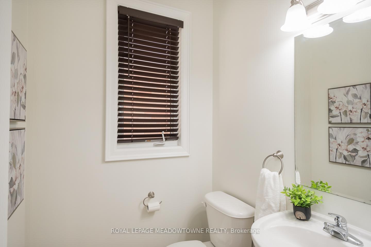 Photo 10 of 348 Tonelli Lane, Milton, Harrison — HOMEH