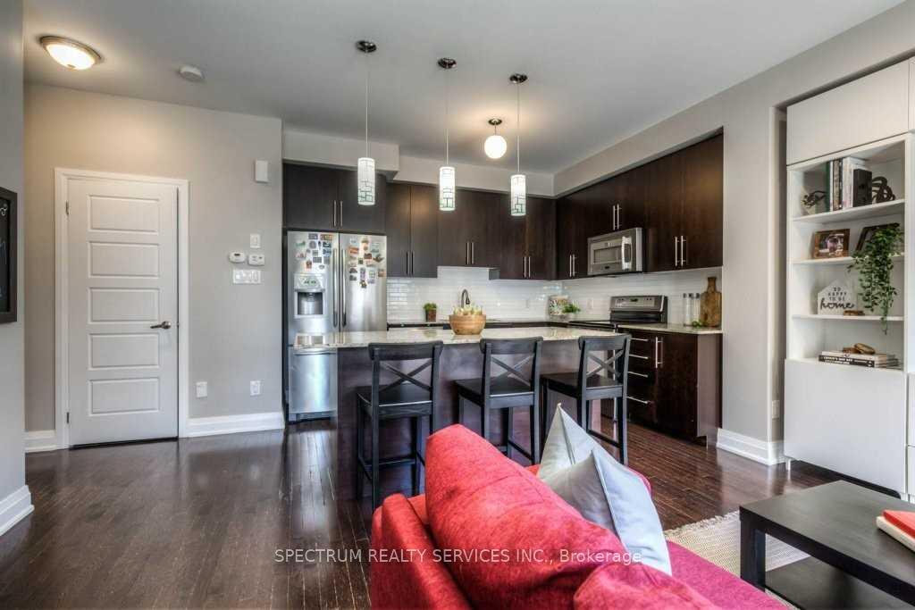 Photo 7 of Unit 31, 165 Hampshire Way, Milton, Dempsey — HOMEH