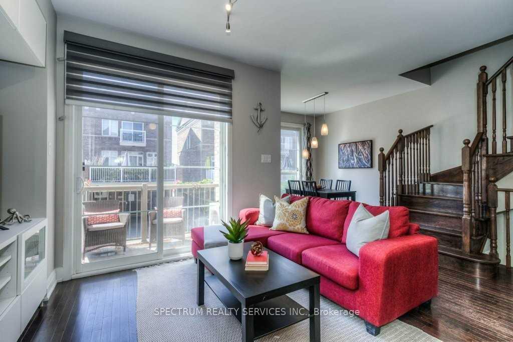 Photo 13 of Unit 31, 165 Hampshire Way, Milton, Dempsey — HOMEH