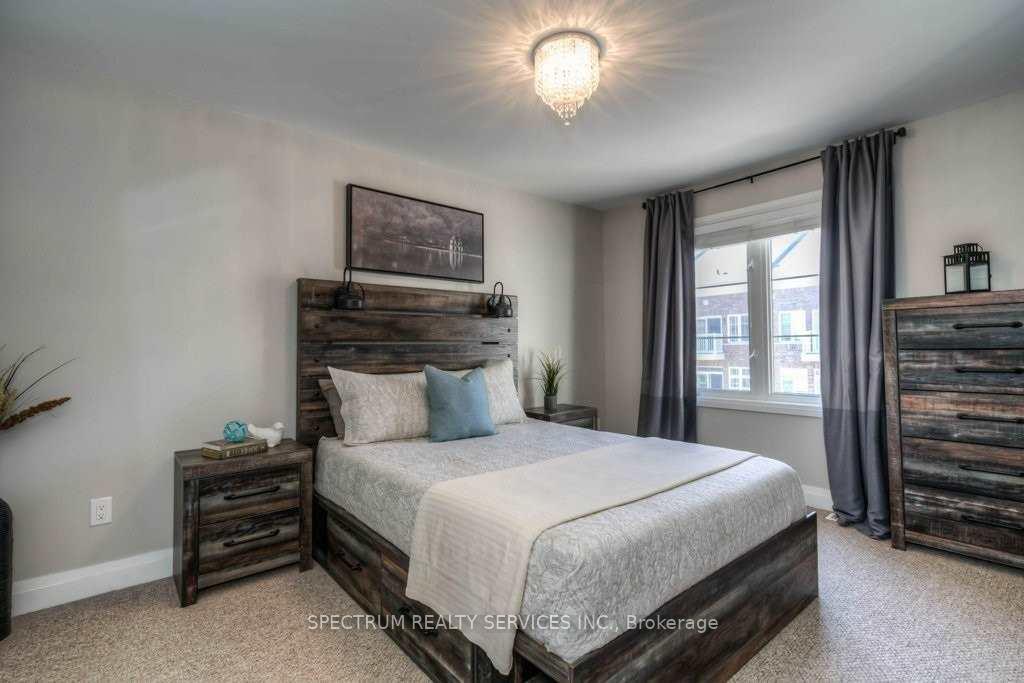 Photo 24 of Unit 31, 165 Hampshire Way, Milton, Dempsey — HOMEH