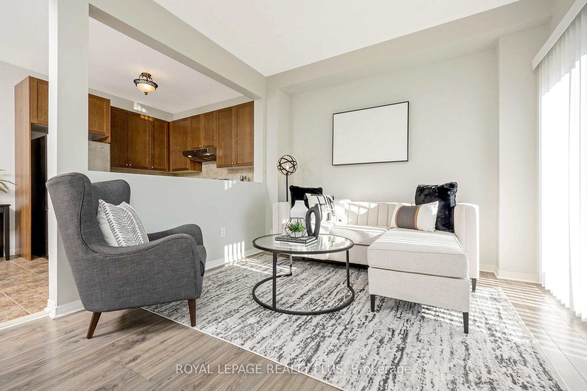 Photo 18 of 592 Lott Crescent, Milton, Coates — HOMEH