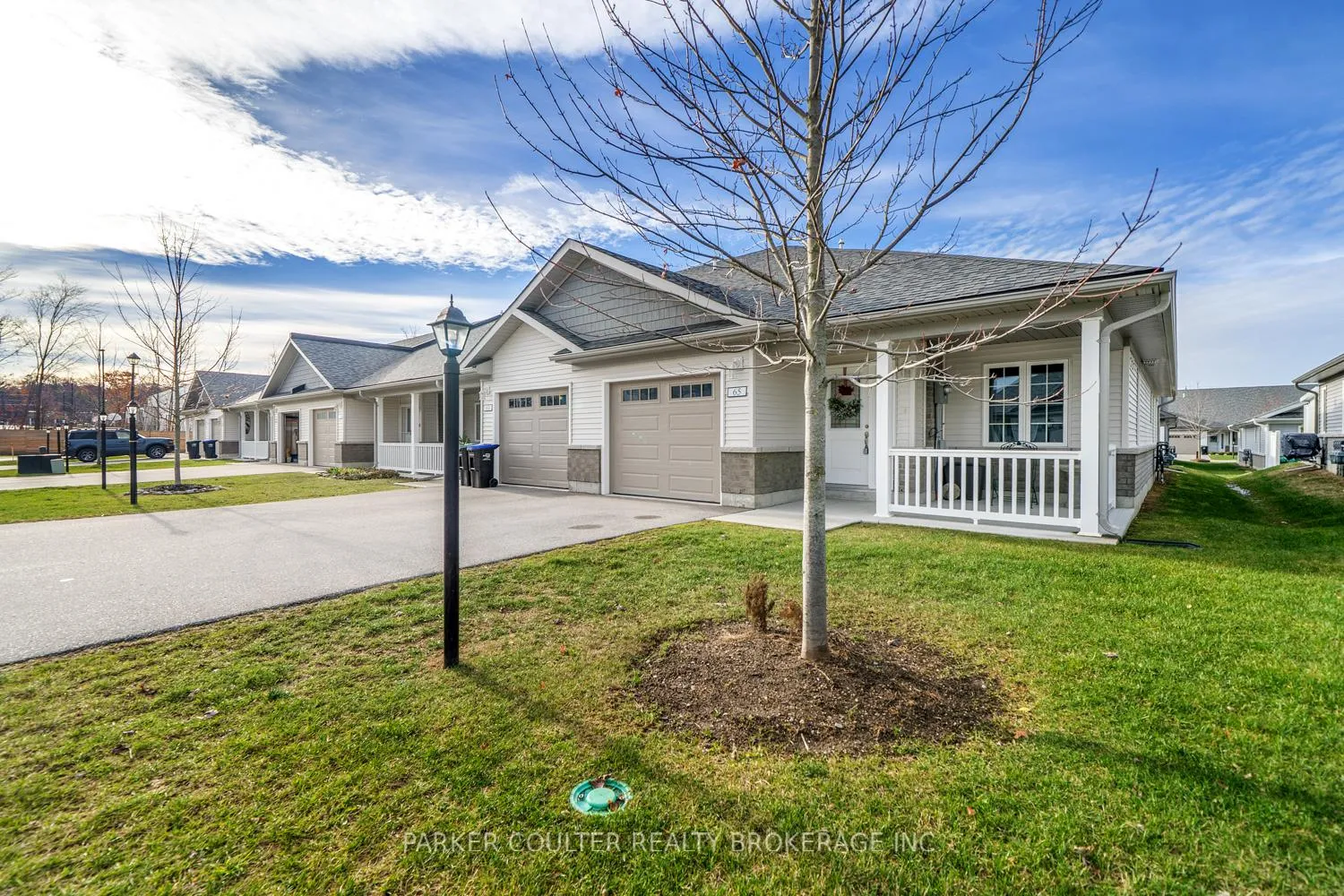 Photo 4 of 65 Ivy Crescent, Wasaga Beach — HOMEH