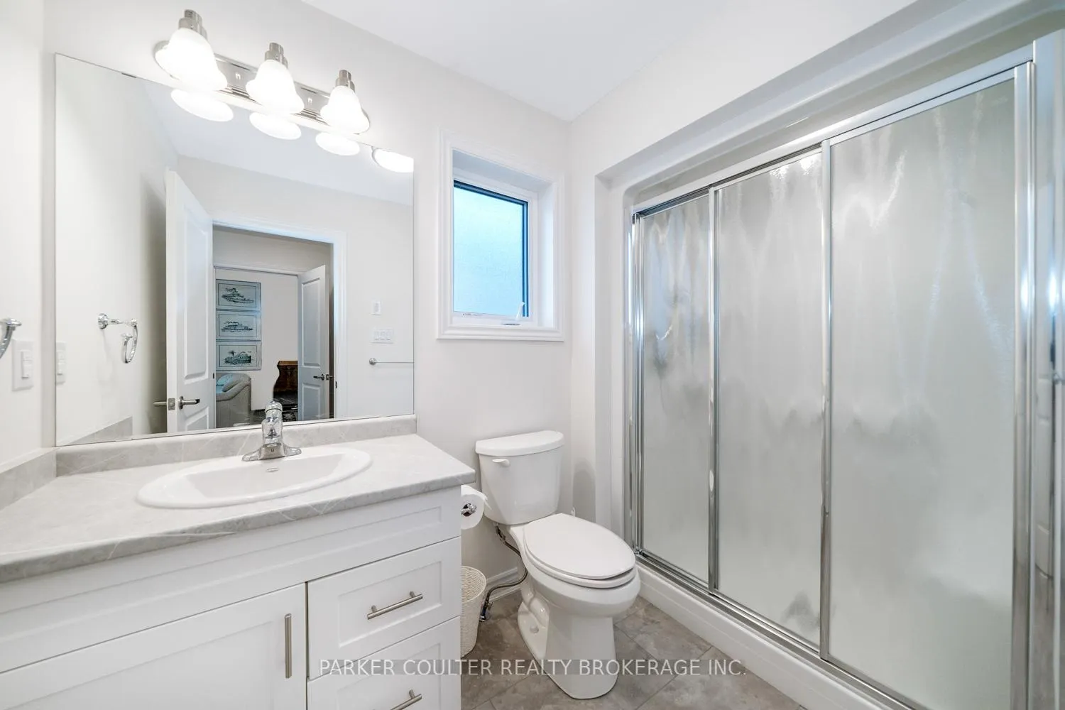 Photo 28 of 65 Ivy Crescent, Wasaga Beach — HOMEH