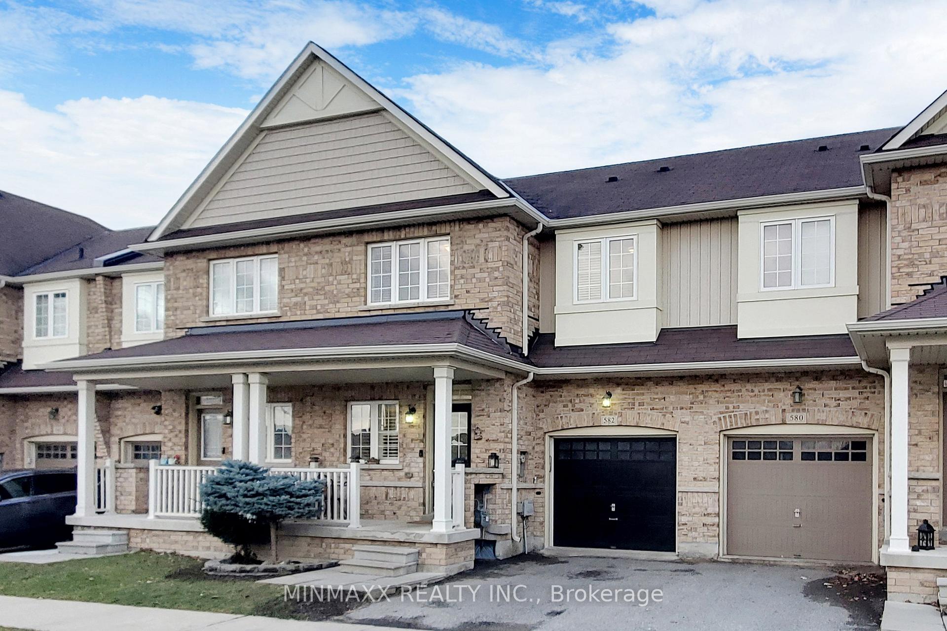 Photo 2 of 582 Murray Meadows Place, Milton, Clarke — HOMEH