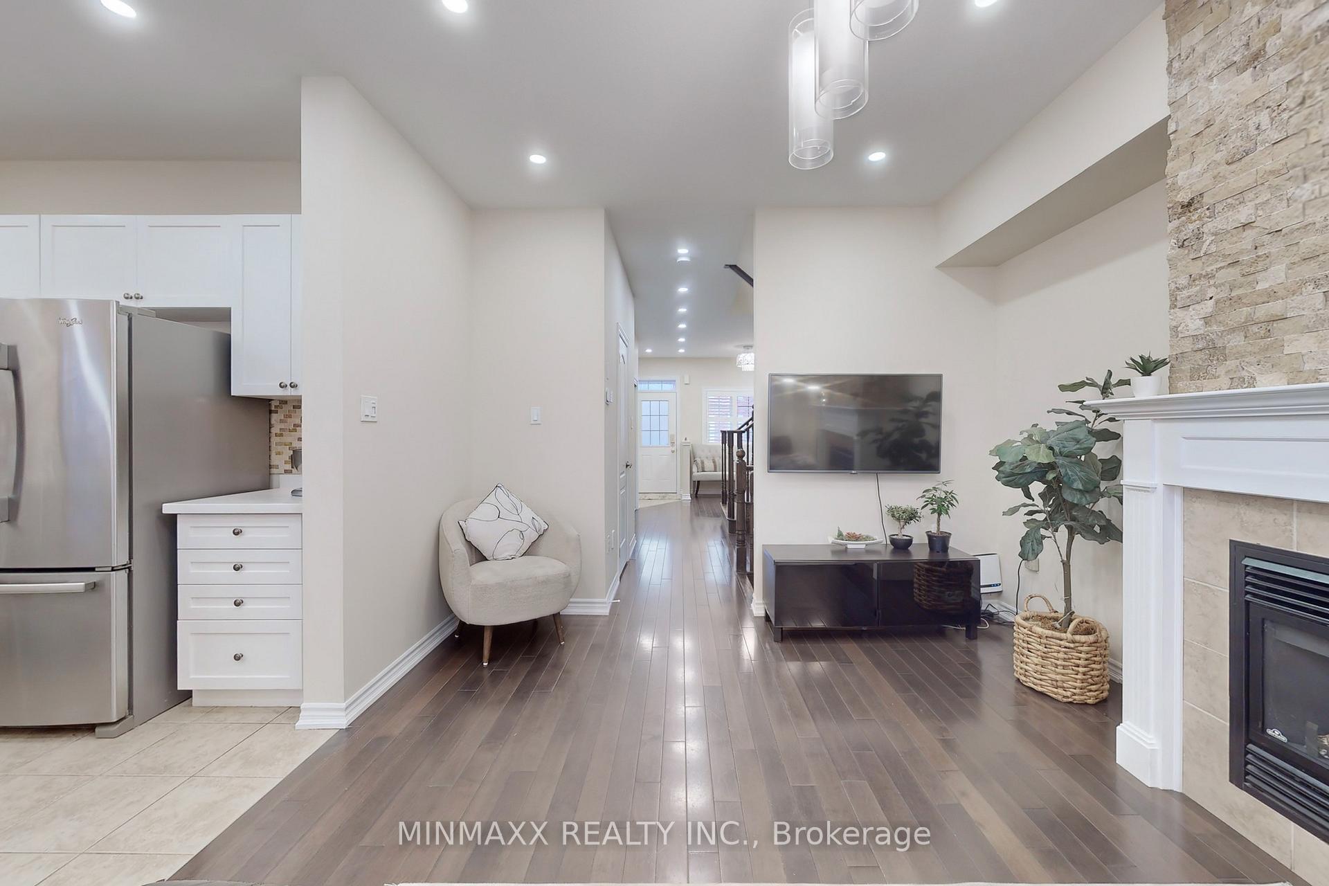 Photo 9 of 582 Murray Meadows Place, Milton, Clarke — HOMEH