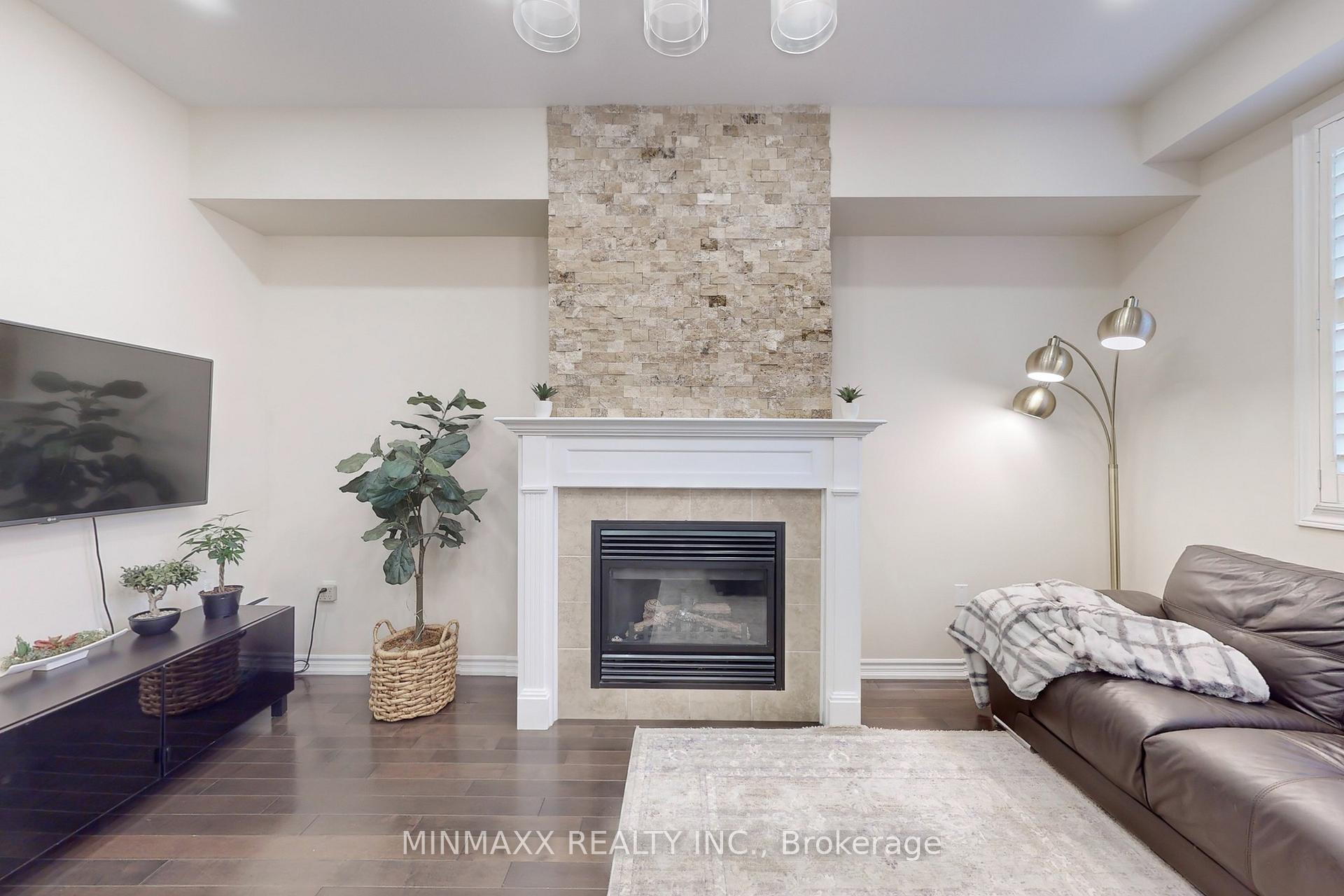 Photo 10 of 582 Murray Meadows Place, Milton, Clarke — HOMEH